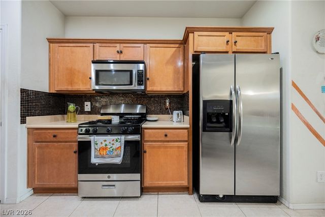 3328 Hackney Horse Court, Las Vegas, NV 89122