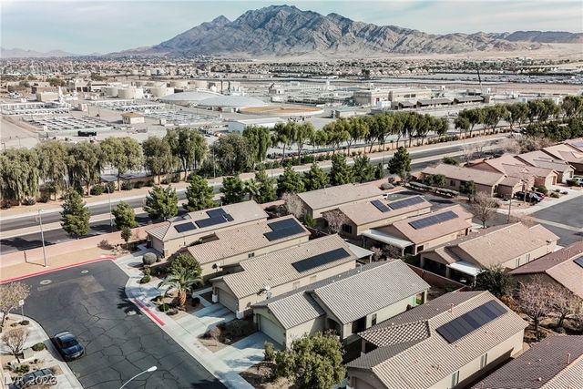 3328 Hackney Horse Court, Las Vegas, NV 89122