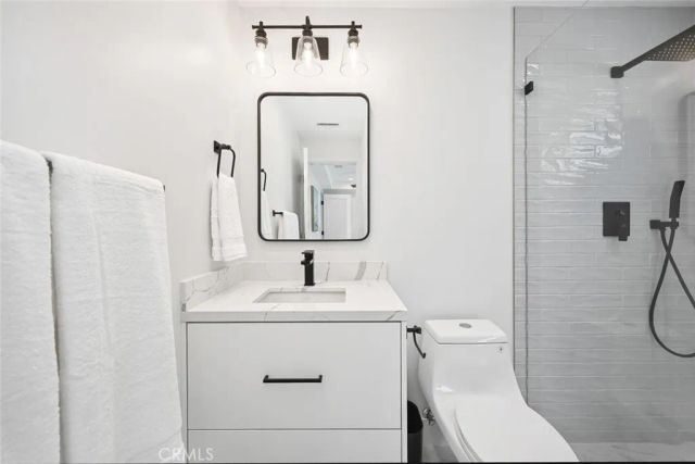 413 E Edgewater Avenue, Newport Beach, CA 92661