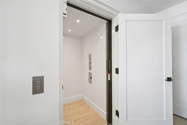 413 E Edgewater Avenue, Newport Beach, CA 92661