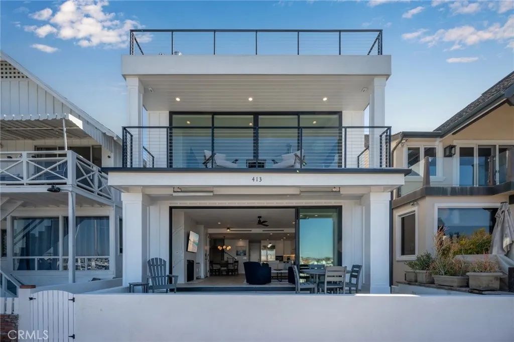 413 E Edgewater Avenue, Newport Beach, CA 92661