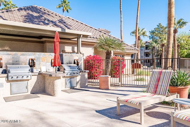 14950 W MOUNTAIN VIEW Boulevard 6104, Surprise, AZ 85374