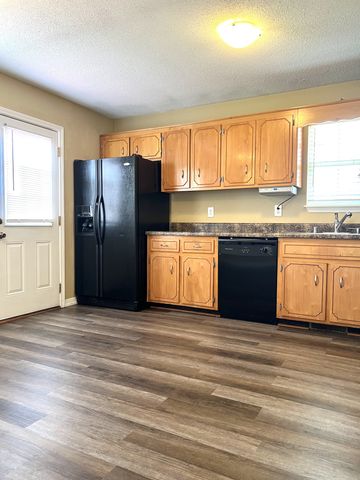 128 Gail St, Oak Grove, KY 42262