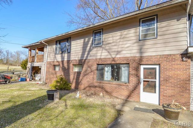 8627 Lower Marine Road, St Jacob, IL 62281