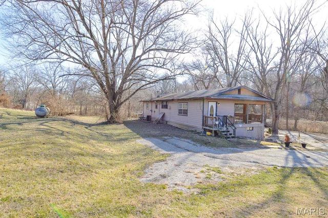 8627 Lower Marine Road, St Jacob, IL 62281