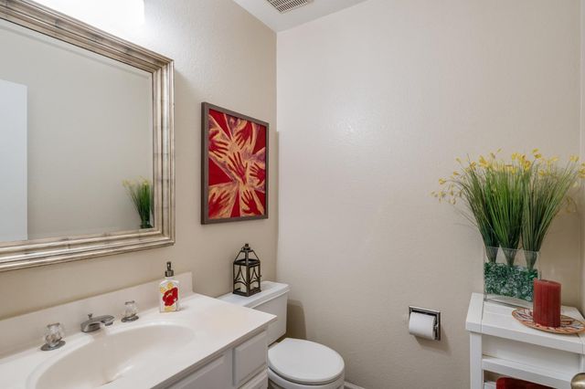 290 Bonita Lane, Foster City, CA 94404