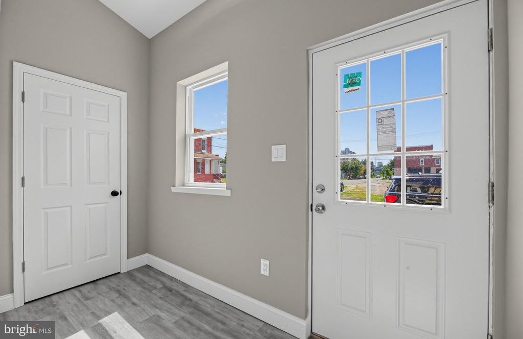 563 BAILEY ST, CAMDEN, NJ 08102 — photo 3
