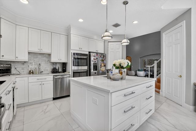 9856 Palma Vista Way, Boca Raton, FL 33428