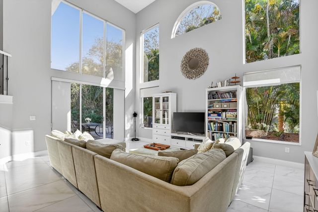 9856 Palma Vista Way, Boca Raton, FL 33428