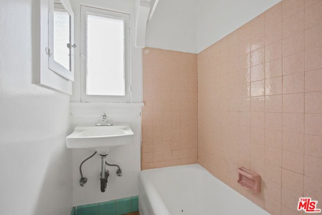 3034 Fairmount Street, Los Angeles, CA 90063