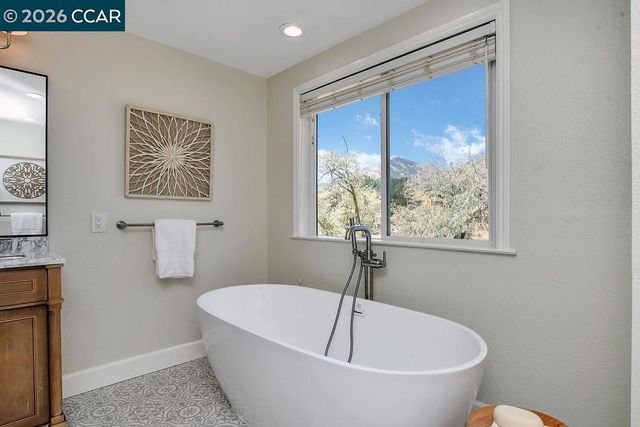 4161 Leon Drive, Clayton, CA 94517