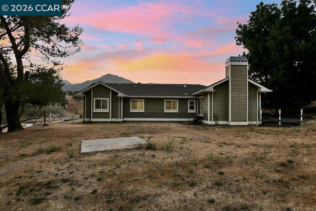 4161 Leon Drive, Clayton, CA 94517