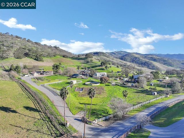 4161 Leon Drive, Clayton, CA 94517