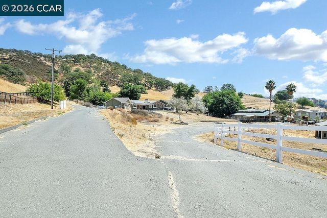4161 Leon Drive, Clayton, CA 94517