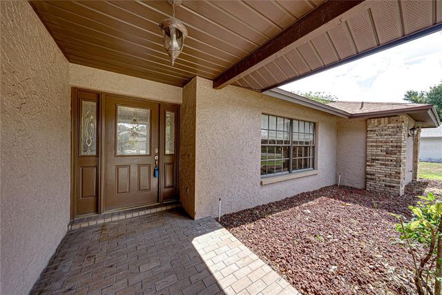 1737 SHADY LEAF DRIVE, Valrico, FL 33596
