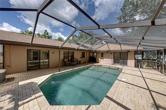 1737 SHADY LEAF DRIVE, Valrico, FL 33596
