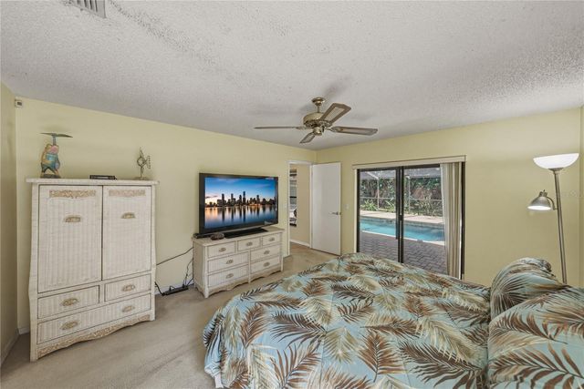 1737 SHADY LEAF DRIVE, Valrico, FL 33596