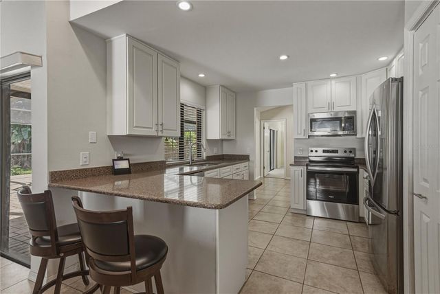 1737 SHADY LEAF DRIVE, Valrico, FL 33596