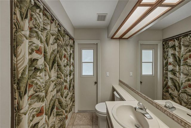 1737 SHADY LEAF DRIVE, Valrico, FL 33596