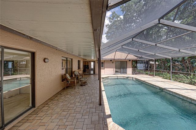 1737 SHADY LEAF DRIVE, Valrico, FL 33596