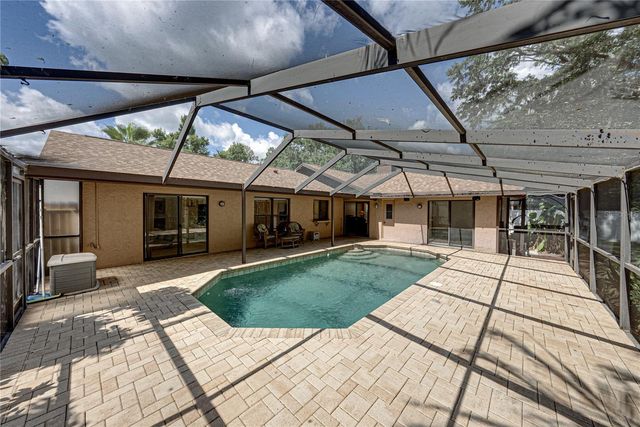 1737 SHADY LEAF DRIVE, Valrico, FL 33596