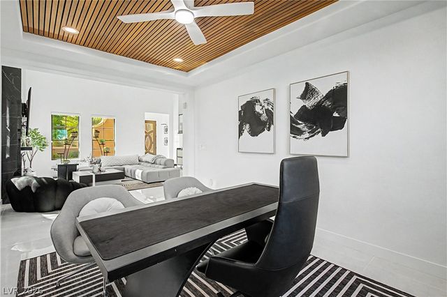 558 Green Sage Way, Las Vegas, NV 89138