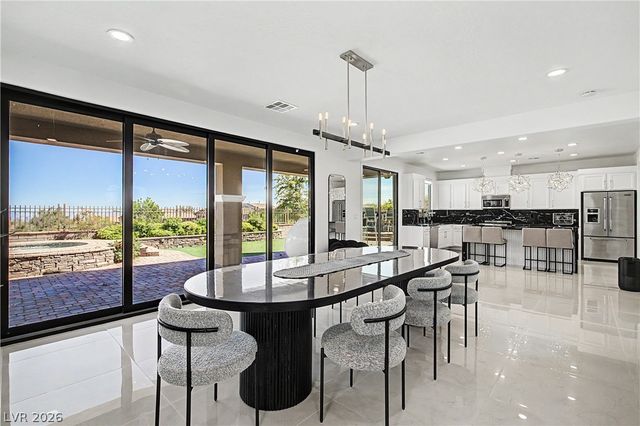 558 Green Sage Way, Las Vegas, NV 89138