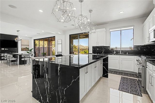 558 Green Sage Way, Las Vegas, NV 89138