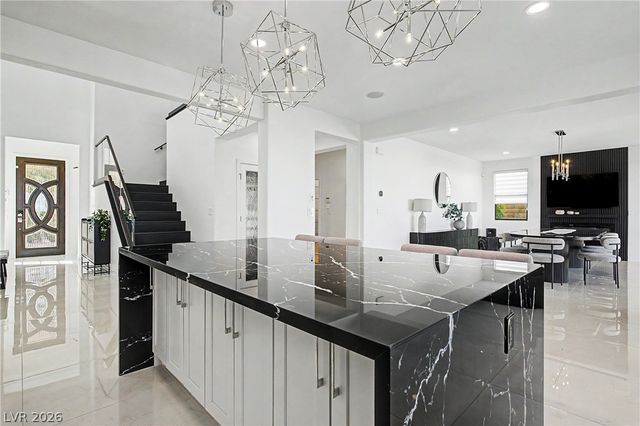 558 Green Sage Way, Las Vegas, NV 89138