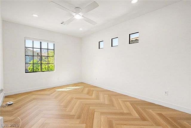 558 Green Sage Way, Las Vegas, NV 89138