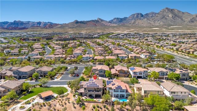 558 Green Sage Way, Las Vegas, NV 89138