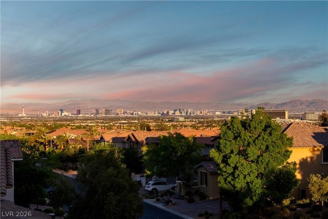 558 Green Sage Way, Las Vegas, NV 89138