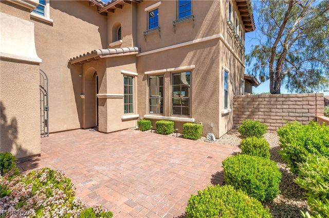 558 Green Sage Way, Las Vegas, NV 89138