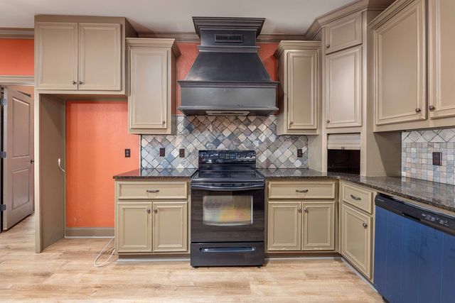 7918 Aurora Drive, Columbus, GA 31909