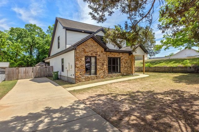 7918 Aurora Drive, Columbus, GA 31909