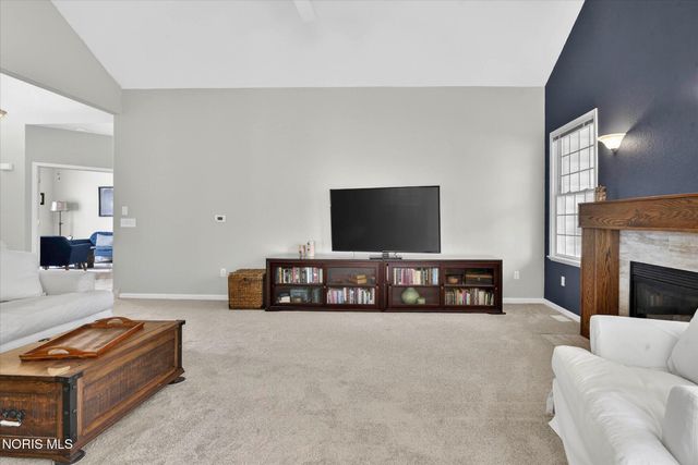 4 Bent Creek Crossing, Sylvania, OH 43560