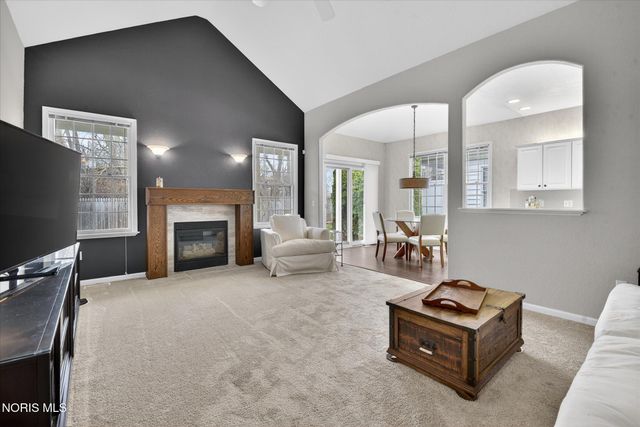 4 Bent Creek Crossing, Sylvania, OH 43560