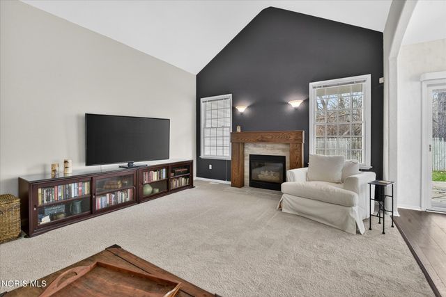 4 Bent Creek Crossing, Sylvania, OH 43560