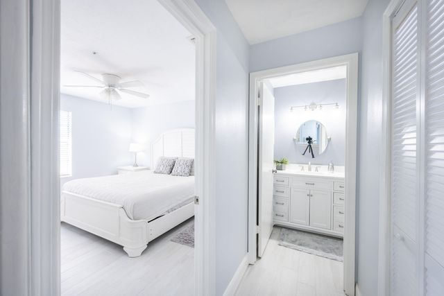 7667 N Wickham Road 1219, Melbourne, FL 32940