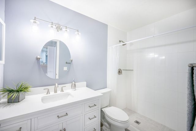 7667 N Wickham Road 1219, Melbourne, FL 32940