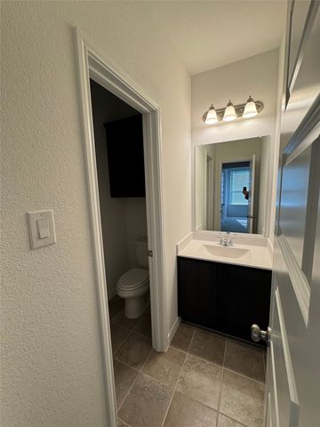 504 Saddle Lane, Denton, TX 76205