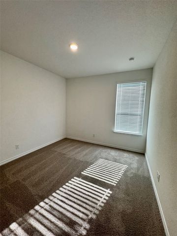504 Saddle Lane, Denton, TX 76205