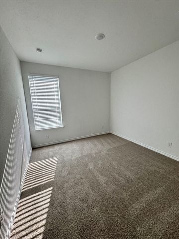 504 Saddle Lane, Denton, TX 76205