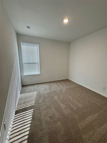 504 Saddle Lane, Denton, TX 76205