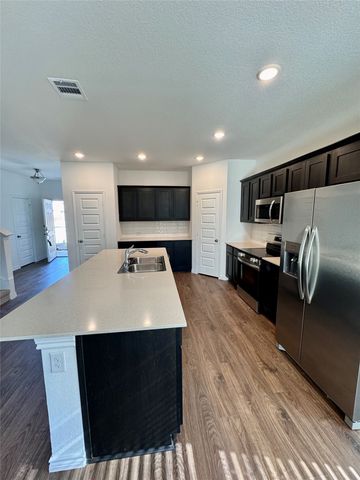 504 Saddle Lane, Denton, TX 76205