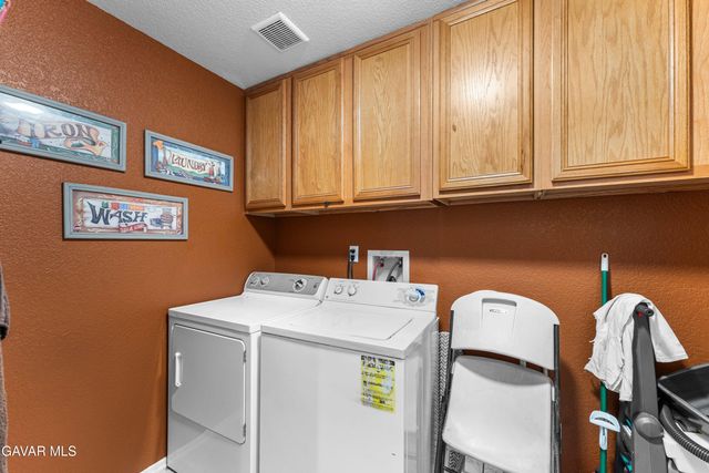 3618 E Avenue H9, Lancaster, CA 93535