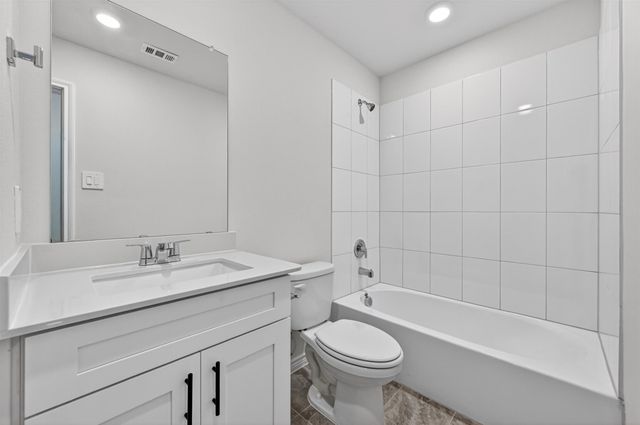 825 Apeldoorn Trail, Little Elm, TX 75068