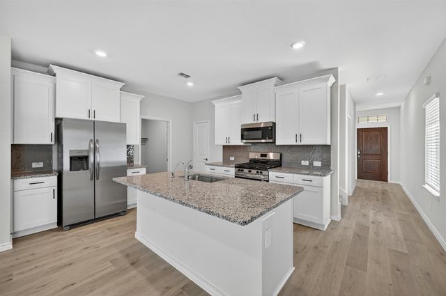 825 Apeldoorn Trail, Little Elm, TX 75068