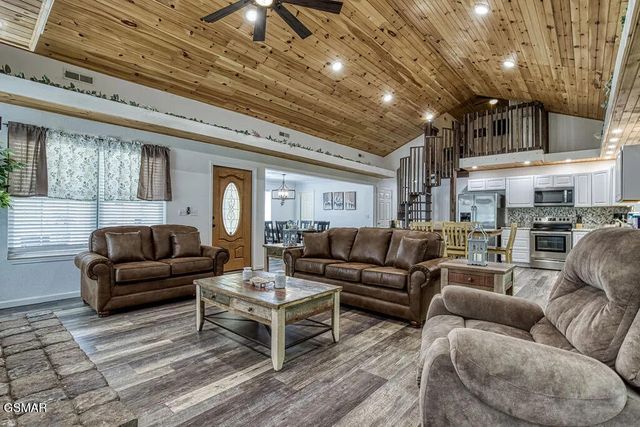3851 Katelyns Lane, Sevierville, TN 37876