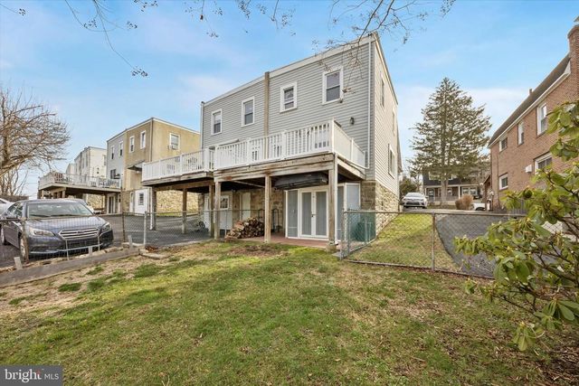 328 BLANCHARD RD, Drexel Hill, PA 19026